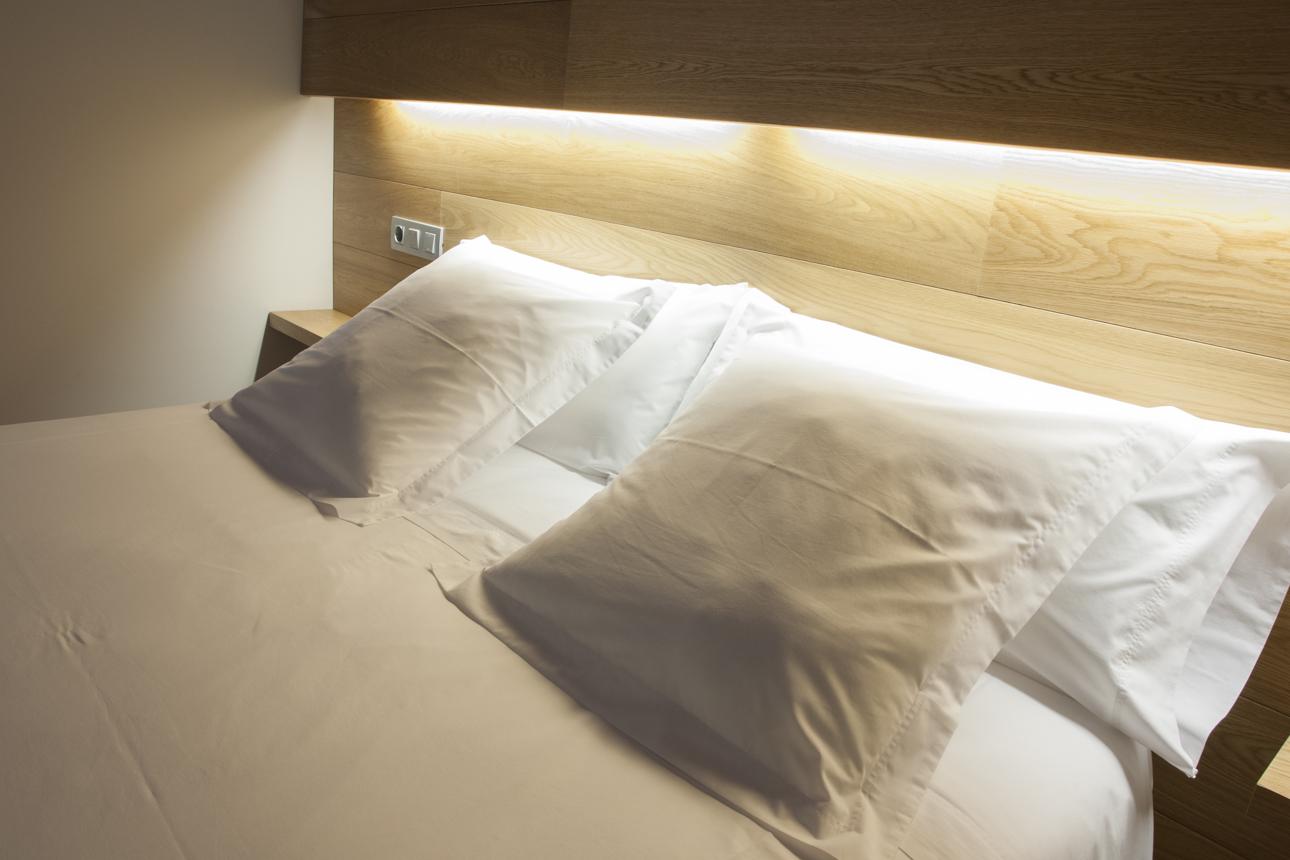 Hotel Estacio (Adults Only) Olot Luaran gambar