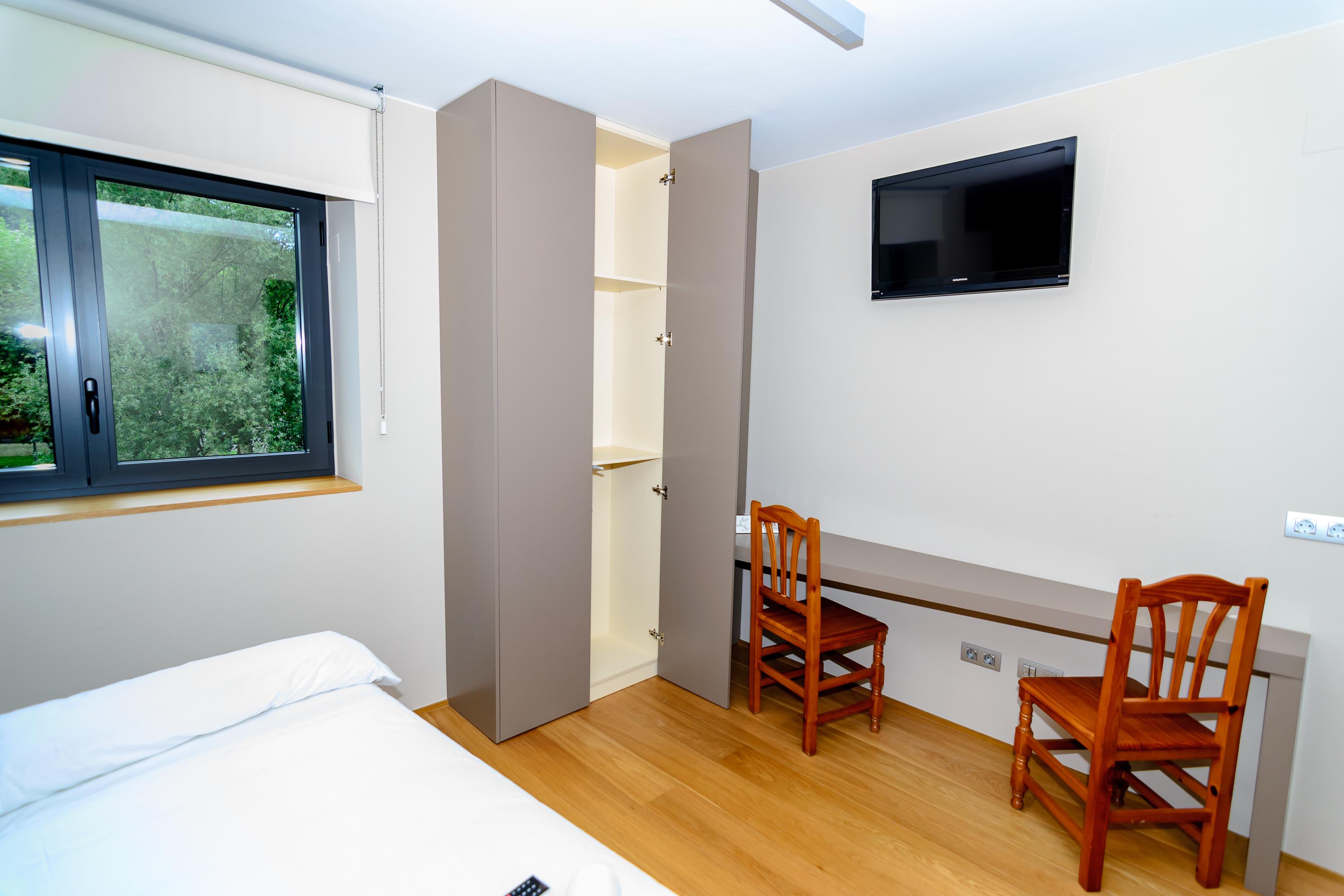 Hotel Estacio (Adults Only) Olot Luaran gambar