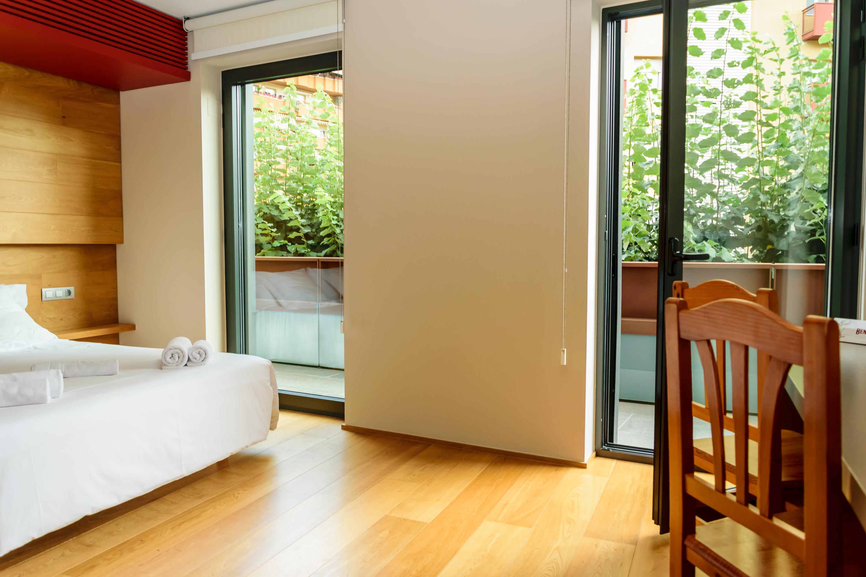 Hotel Estacio (Adults Only) Olot Luaran gambar