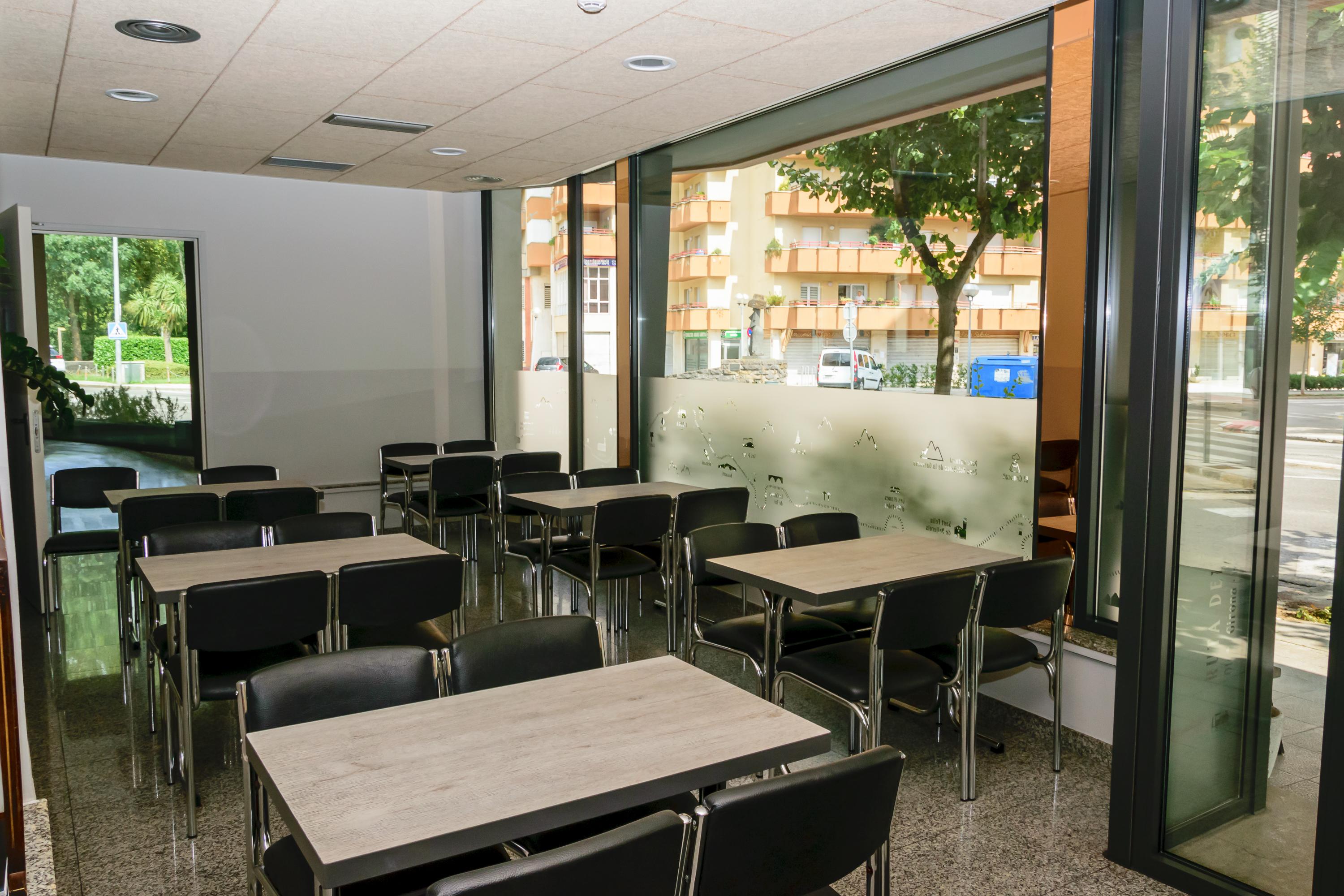 Hotel Estacio (Adults Only) Olot Luaran gambar